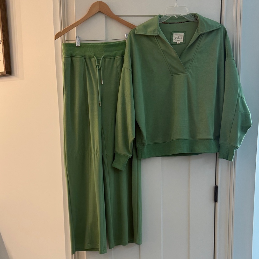 Umgee Sage Green Top & pants set